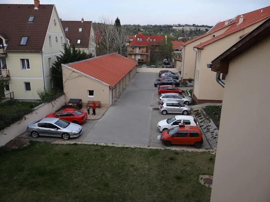 아파트 Stefi Apartman Termalfuerdo Koezeleben 에게르