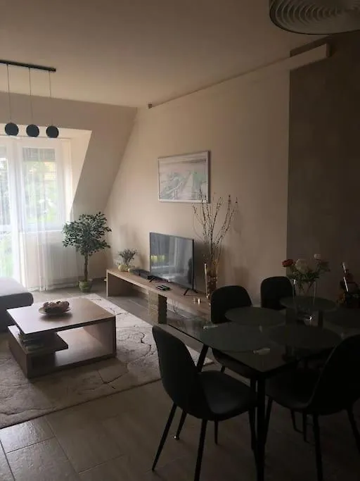 Stefi Apartman Termalfuerdo Koezeleben 에게르 0*,  헝가리